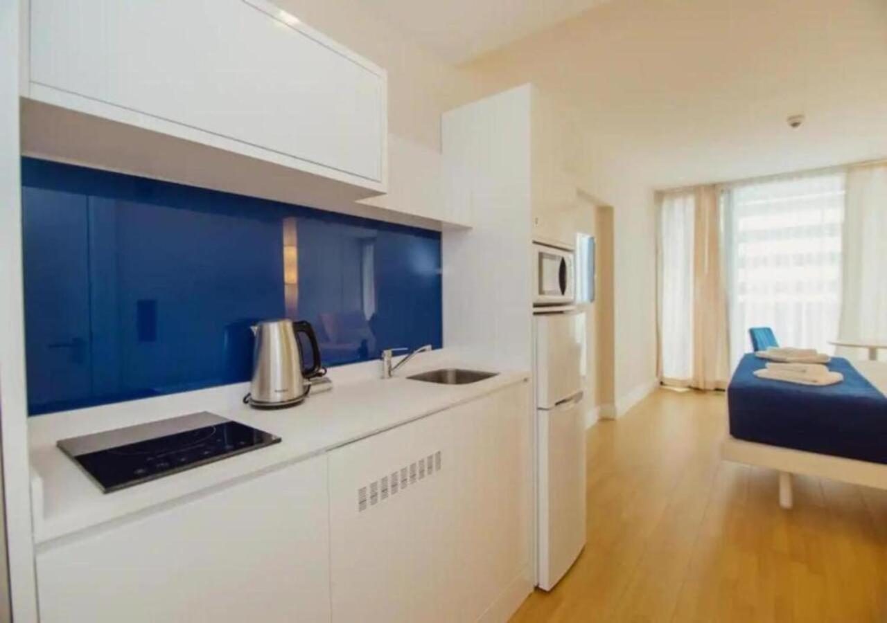 Appartamento Holiday In Orbi Batumi Esterno foto